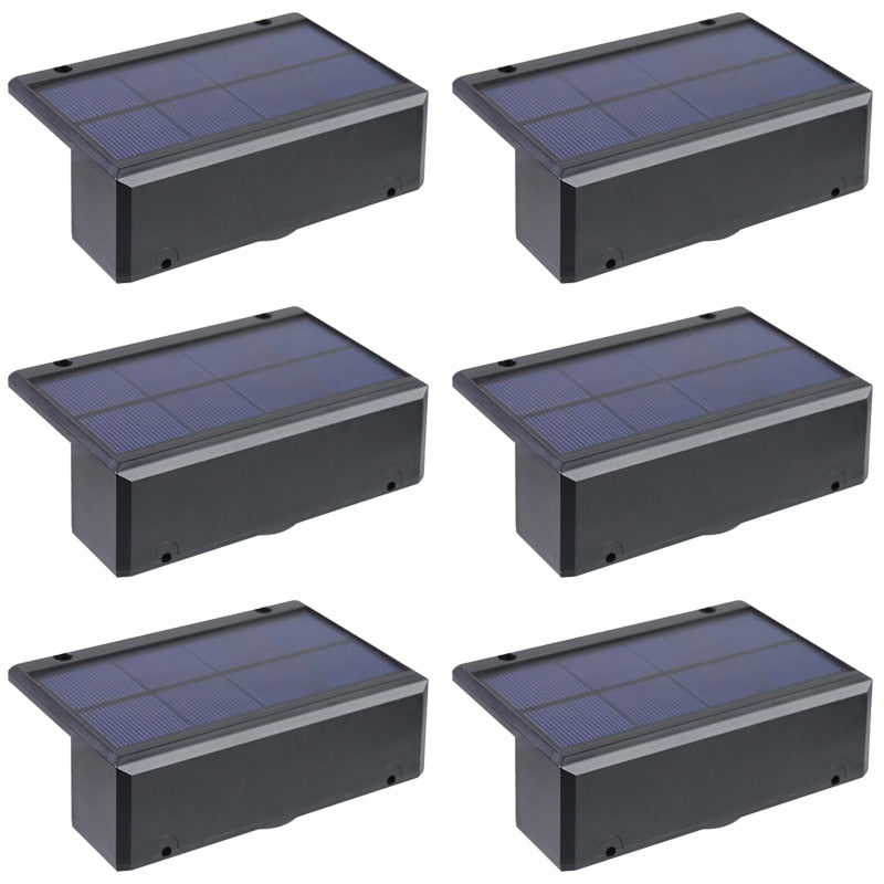 Solar-Gartenbeleuchtung mit Regen- und Windschutz