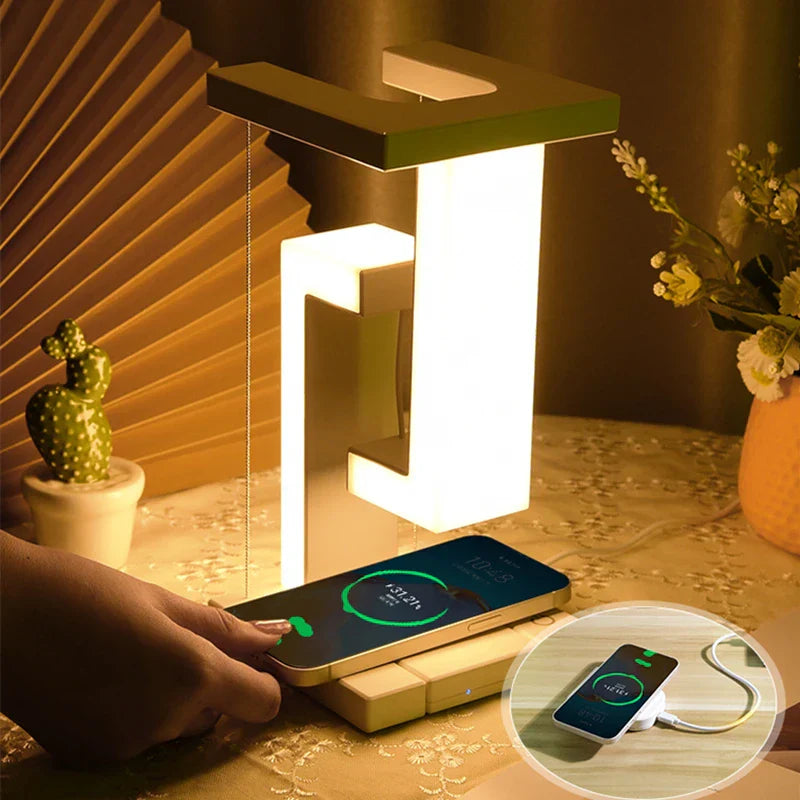 Schwebende Glow Wireless Charging Lampe | Brehn