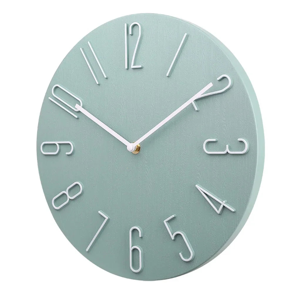 Stylische Wanduhr für eine zeitlose Atmosphäre