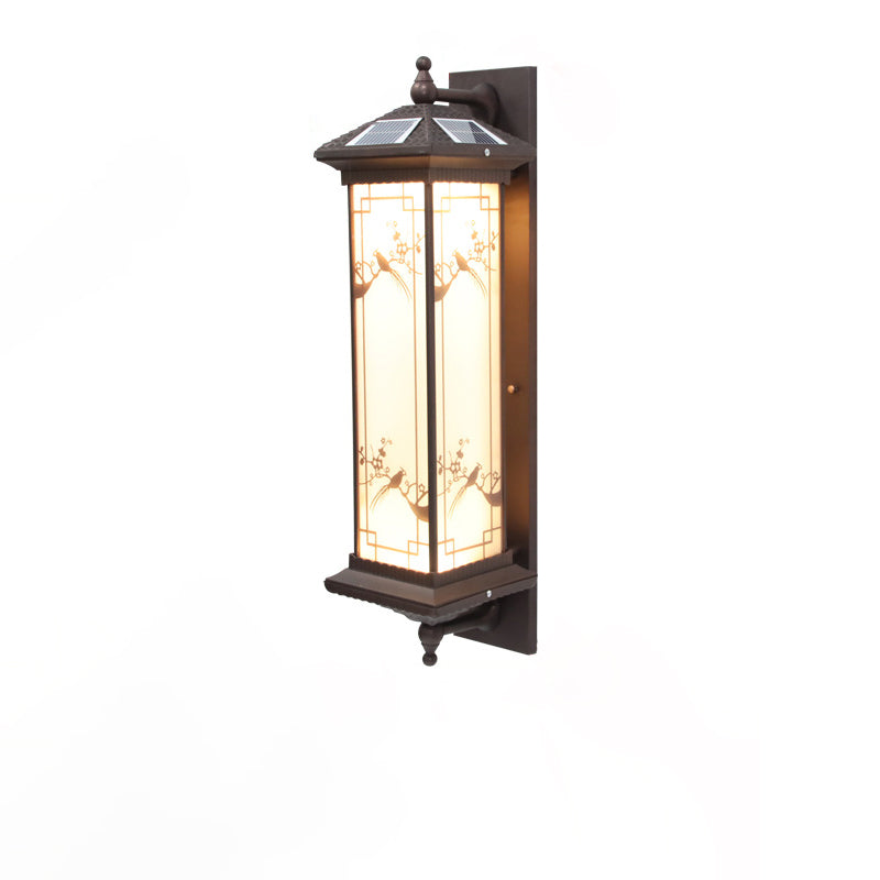 Traditionelle chinesische rechteckige Aluminium-Glas-Solar-LED-Wandleuchte für Garten | Brehn