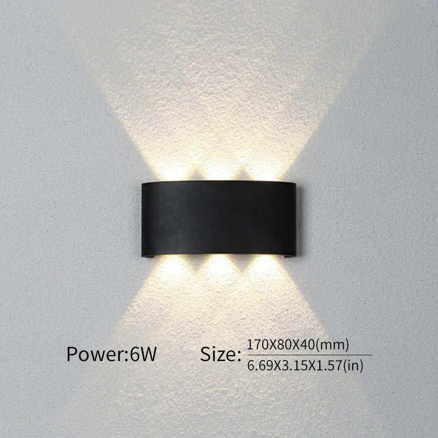 Modern lighting, indoor or outdoor: The versatile LED wall lamp