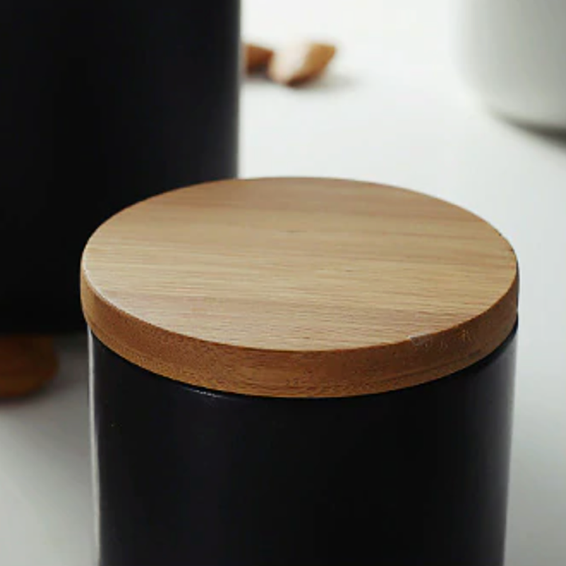 Moderne Keramik Aufbewahrungsglas mit Holzdeckel – Schwarz oder Weiß | Brehn