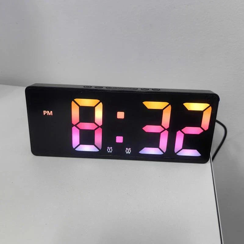 Brehn | Intelligente LED-Uhr mit Sprachfunktion