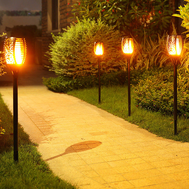 2 PCS Solar LED Taschenlampe Tanzflamme Edition | Brehn