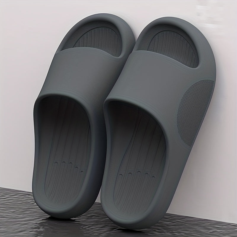 Schwarze Komfort-Slipper