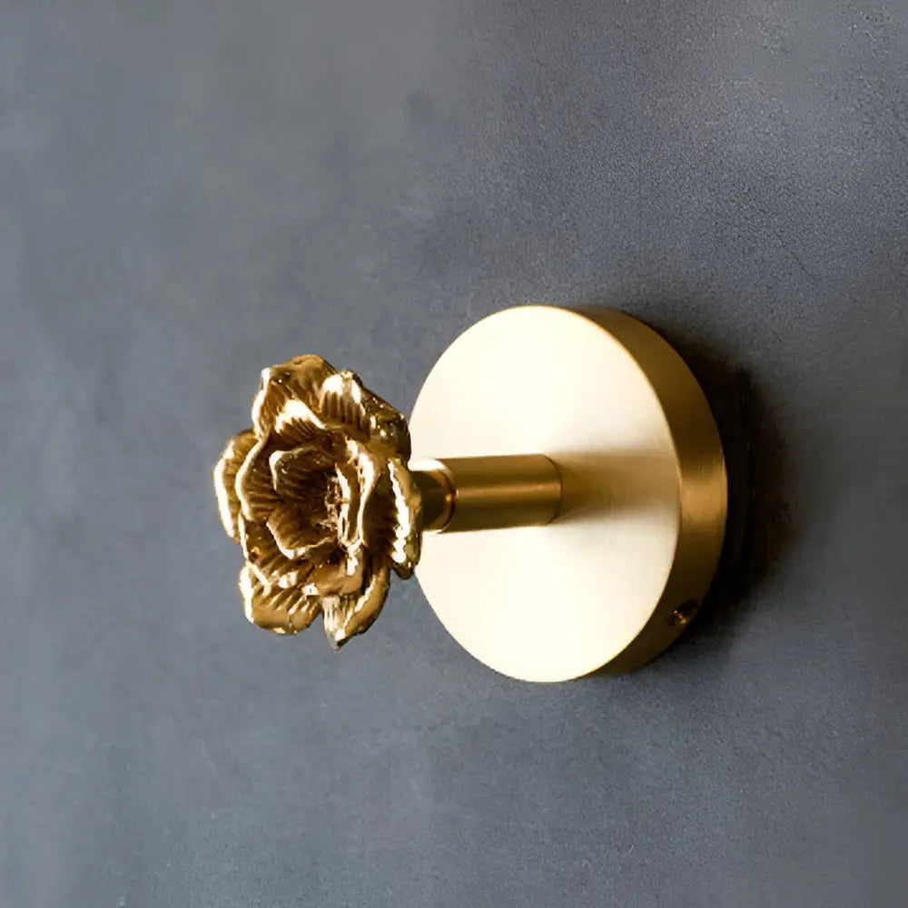 GlintAura — Verwandelt jede Wand in ein strahlendes Stil-Statement voller Charme und Eleganz | Brehn