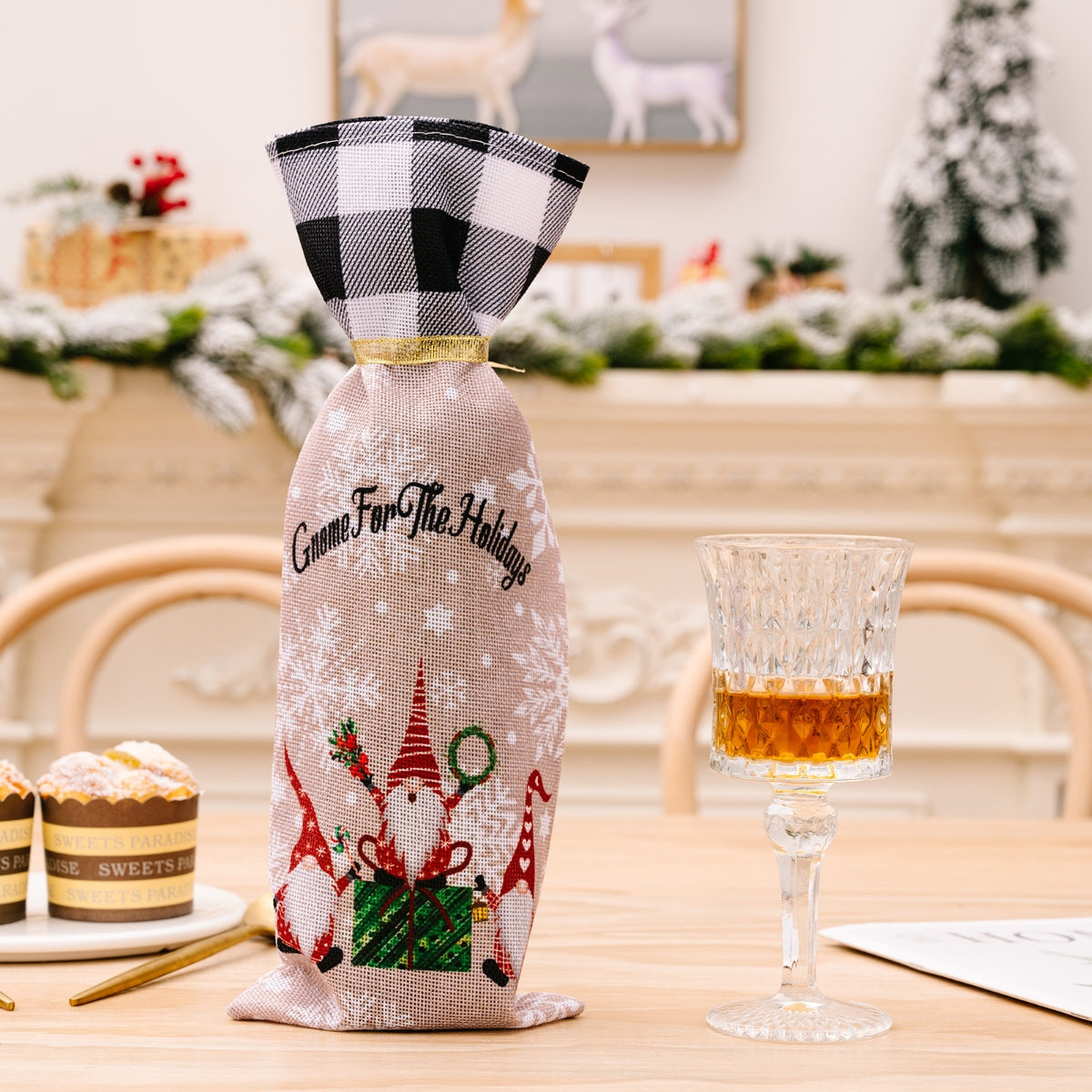 Brehn | 2-teiliges Weihnachtskaro-Weinflaschenüberzüge