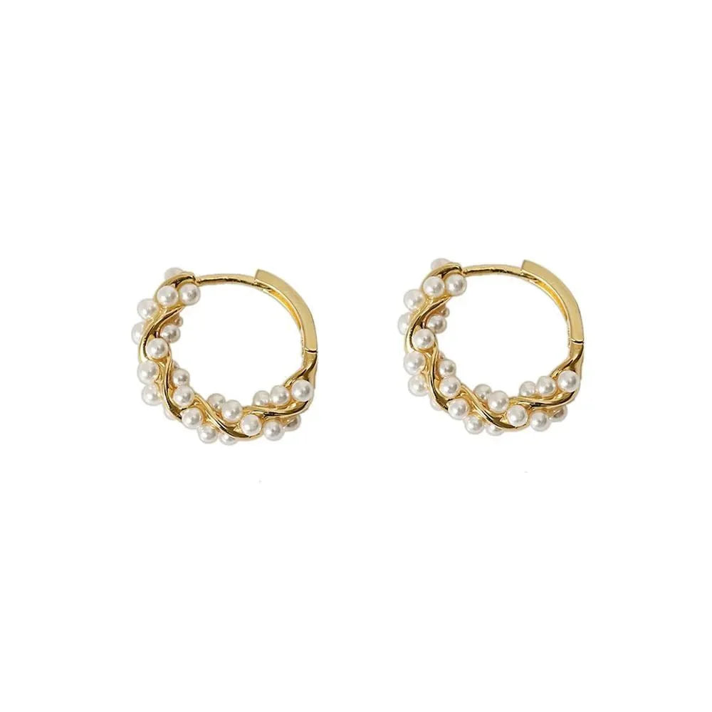 Brehn | Elegante Perlenrand-Hoop-Ohrringe