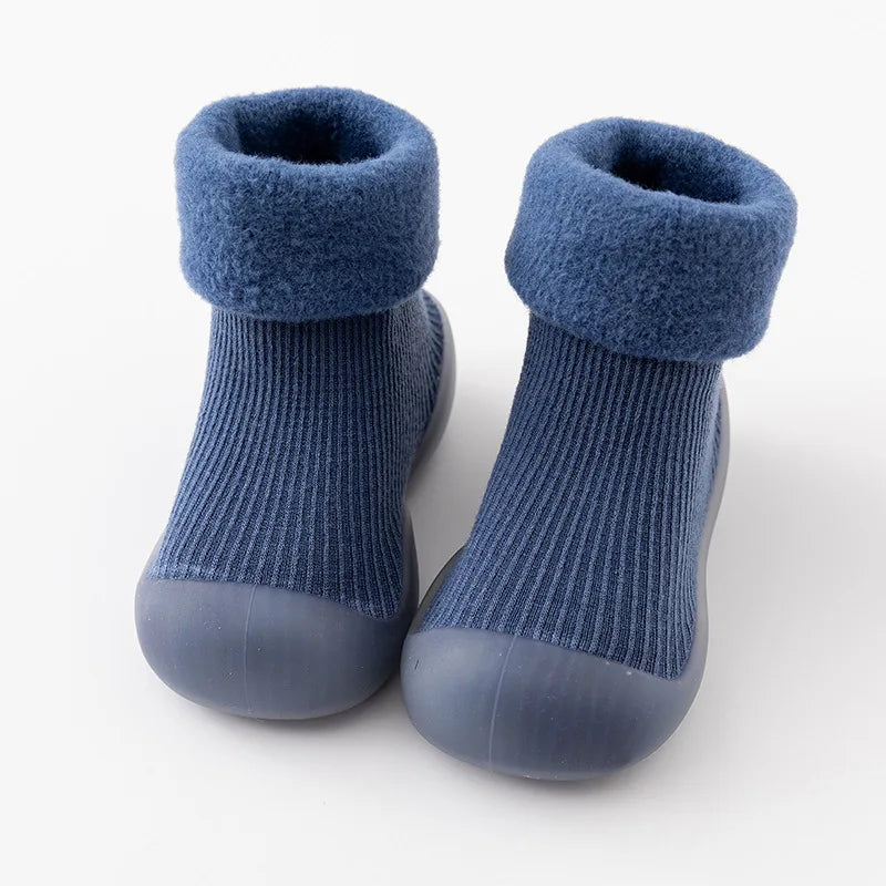 Brehn | Warme Sicherheit – Rutschfeste Sockenschuhe Für Kleinkinder