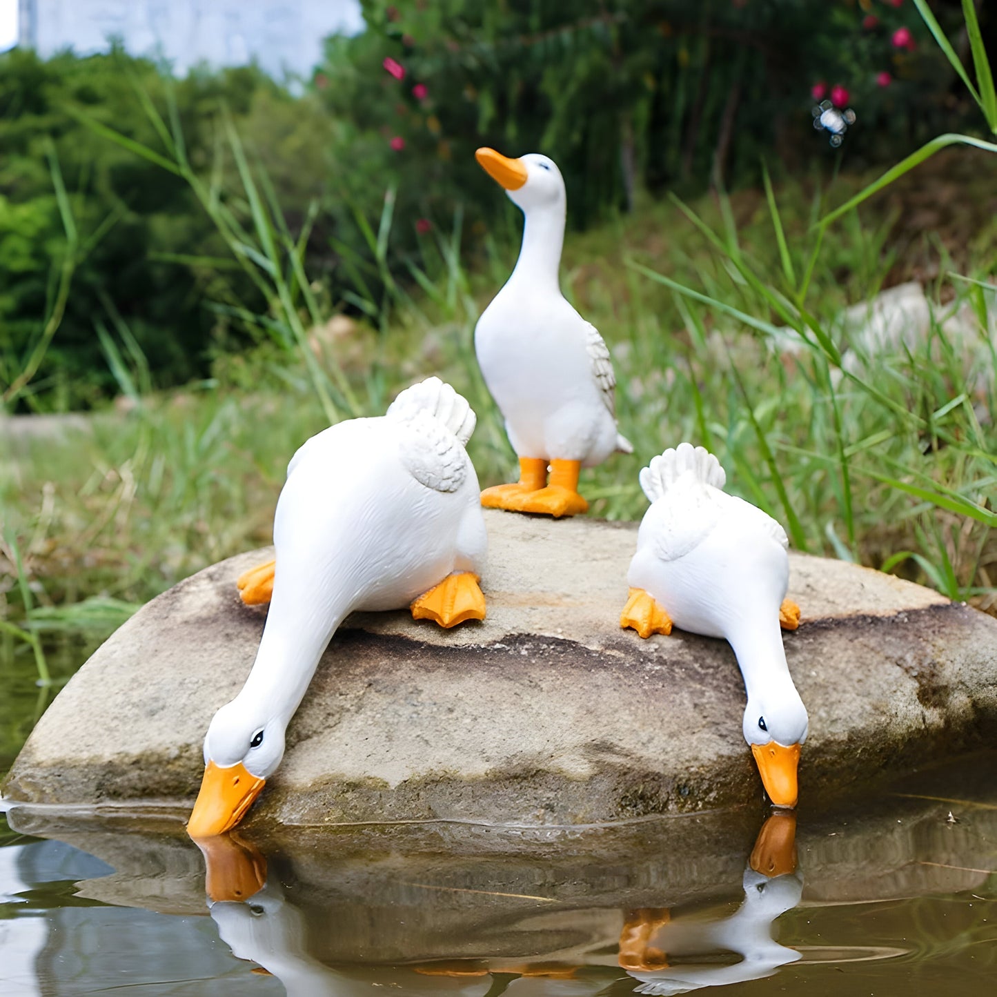PuddlePals Skulptur – Enten- und Gänsefigur im Landhausstil
