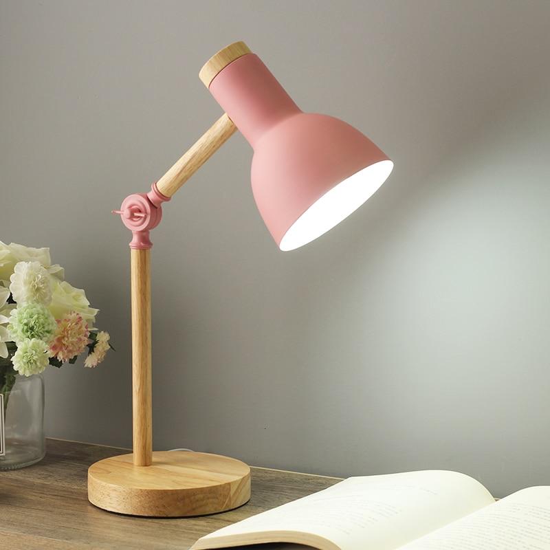 Holz Scandinavian Tischlampe - LumiNord | Brehn