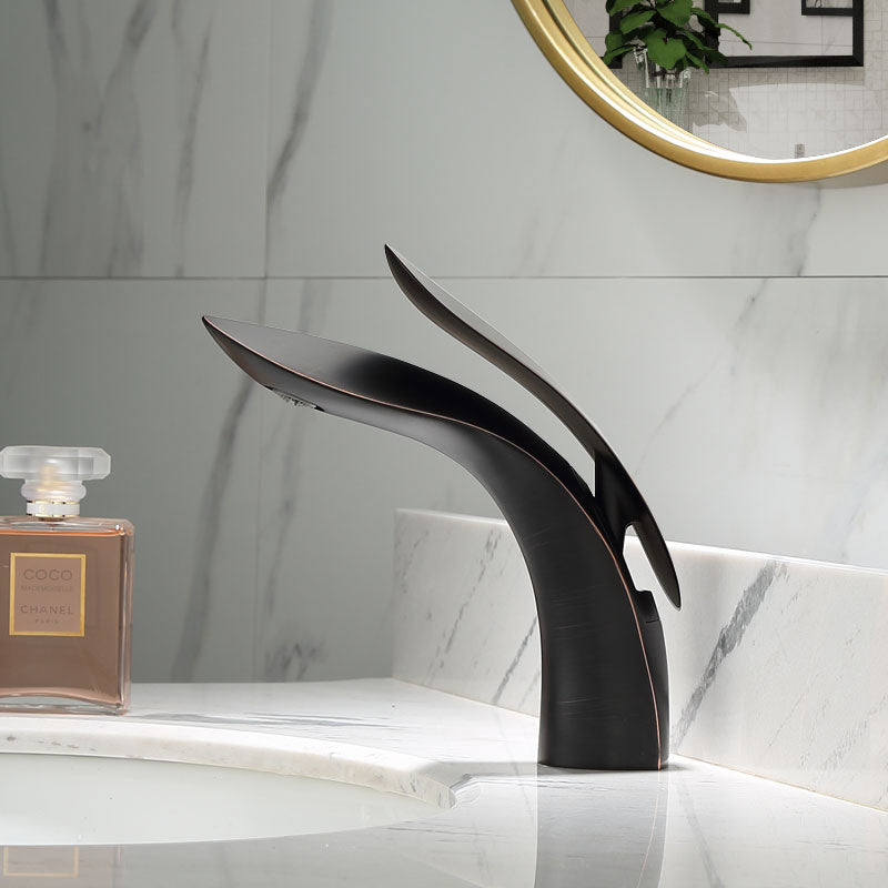 Brehn | Moderne Luxus-Badezimmerarmatur für ein stilvolles Badezimmer