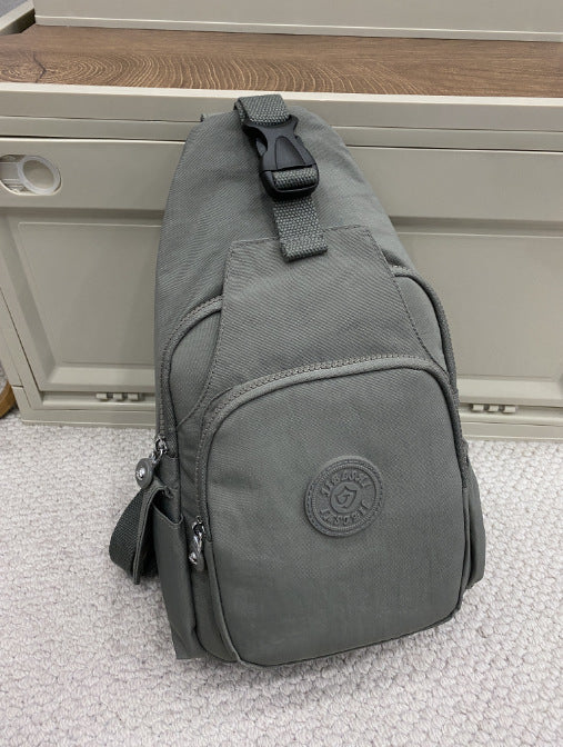 2-in-1-Rucksack mit doppelter Verwendungsmöglichkeit
