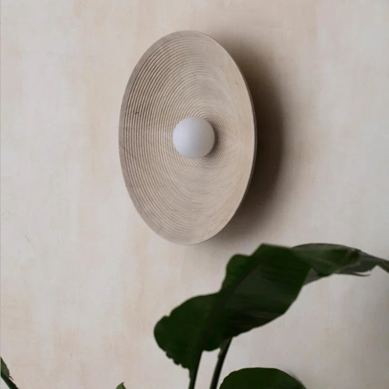 Brehn | Subtile japanische Wandlampe - ZenLight