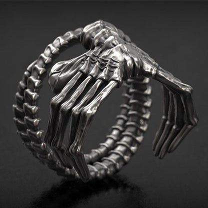 Brehn | Alien-Facehugger-Ring