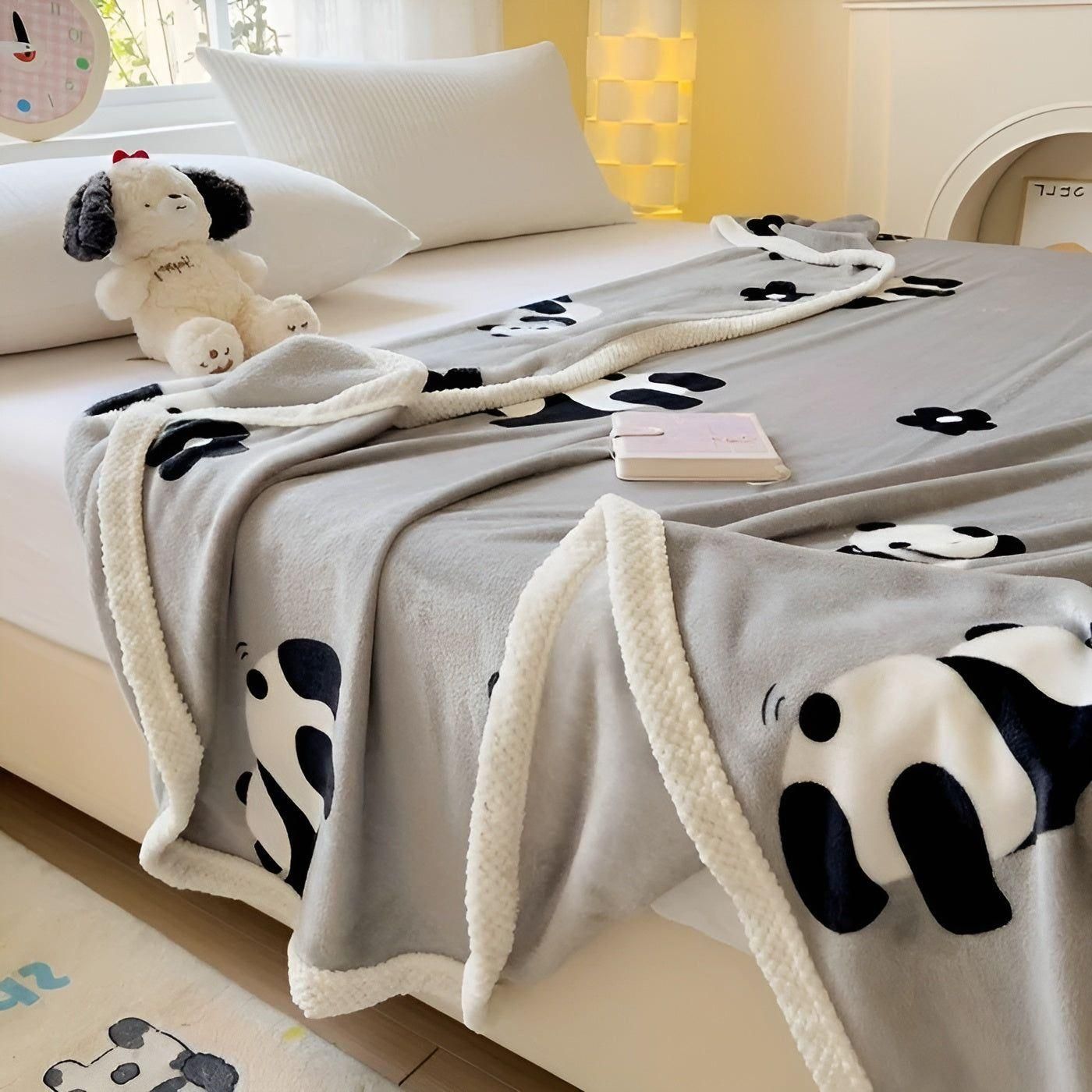 PandaSnug Decke - Weiche und warme Panda-Druck Flanell-Fleece-Decke | Brehn