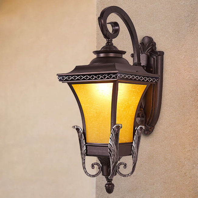 Europäisches Vintage Outdoor Quadrat Käfig Aluminium Glas 1-Licht Wandlampe | Brehn