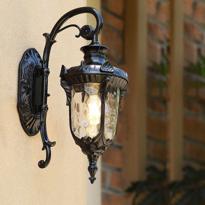 Traditionelle europäische Zylinderlaterne Aluminium Glas 1-Licht Außenwandlampe für Außenpatio | Brehn