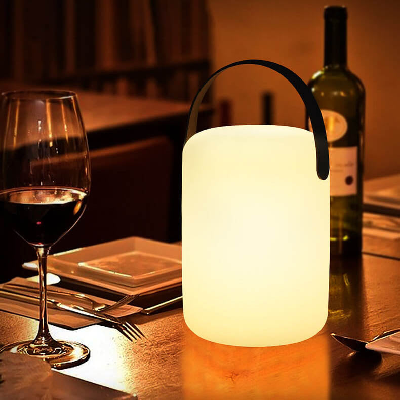 Moderne Einfachheit Kunststoff Runde Square Hand LED Tischlampe Für Outdoor Patio | Brehn