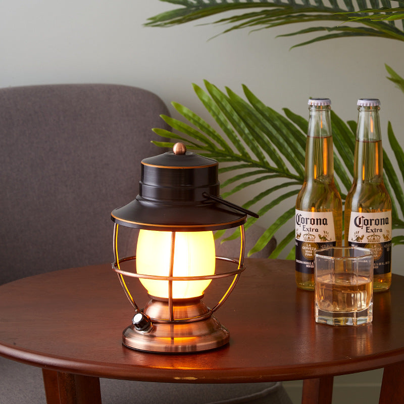 Traditionelles Bauernhaus Wasserdichte Wiederaufladbare Eisen Acryl Zylinder LED Tischlampe Für Unterhaltungsraum | Brehn