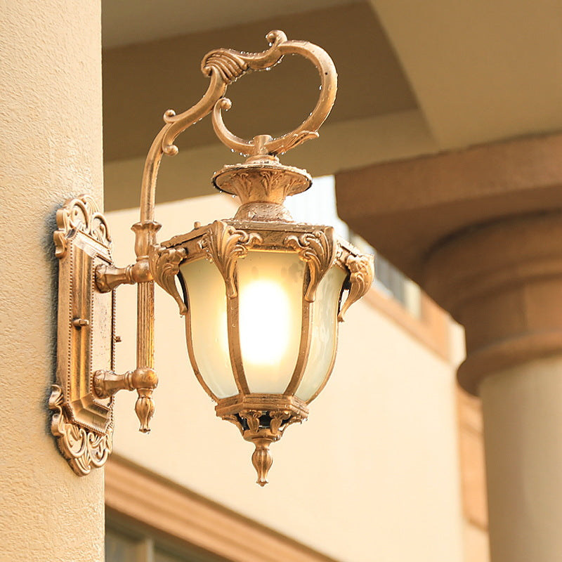 Europäische Retro Aluminium Glas geschnitzte Laterne 1-Licht Außen wasserdichte Wand Sconce Lampe | Brehn