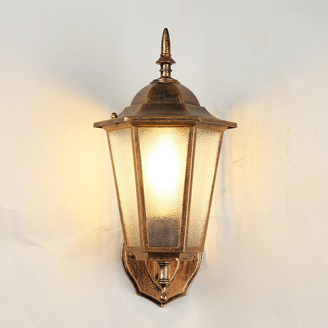 Zeitgenössische industrielle hexagonale Aluminiumrahmen mattierte Glas 1-Licht Außenwandleuchte Lampe für Garten | Brehn