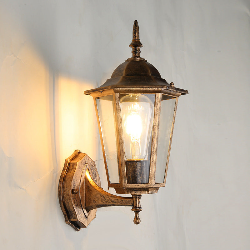 Zeitgenössische industrielle hexagonale Aluminiumrahmen mattierte Glas 1-Licht Außenwandleuchte Lampe für Garten | Brehn