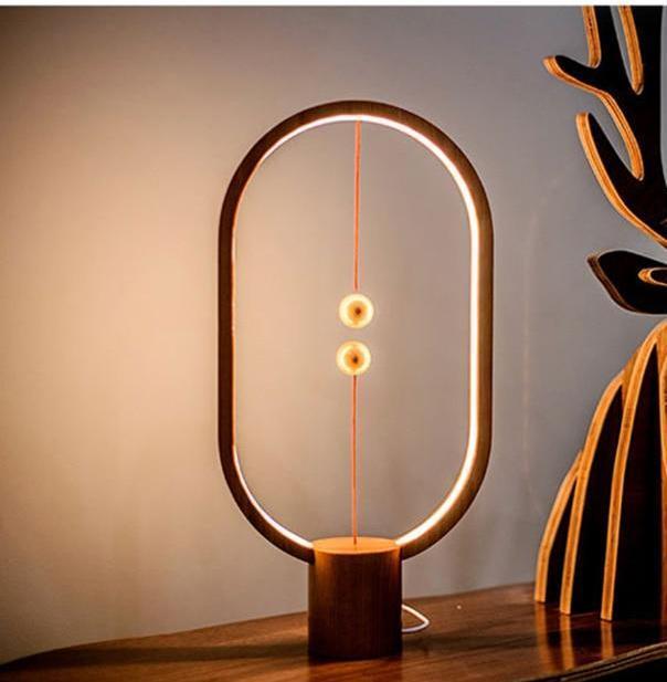 Tao - Moderne Nordische Magnetische Balance LED Lampe | Brehn