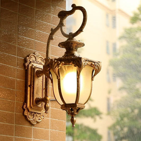 Europäische Retro Aluminium Glas geschnitzte Laterne 1-Licht Außen wasserdichte Wand Sconce Lampe | Brehn