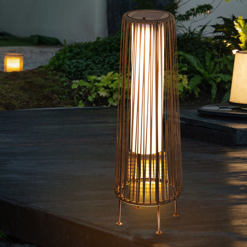 Modern Shabby Chic Solar Rund Trapezförmiges Eisen Rattan Korb LED Außenleuchte Für Außenpatio | Brehn