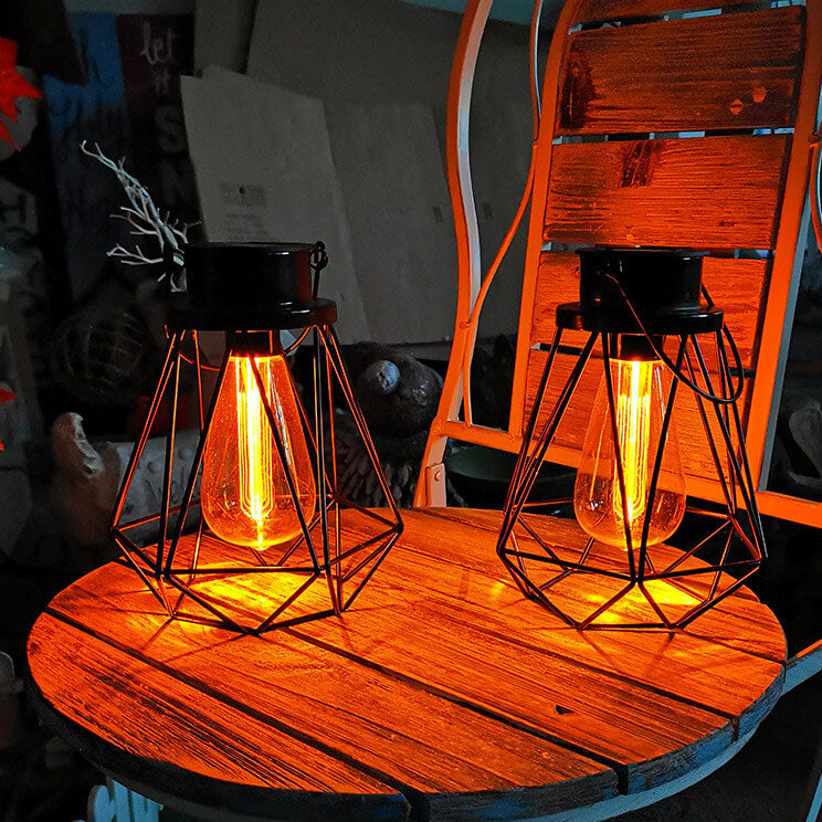 Solar Retro Eisen Laterne Geometrie LED Dekorative Außen Landschaft Licht | Brehn