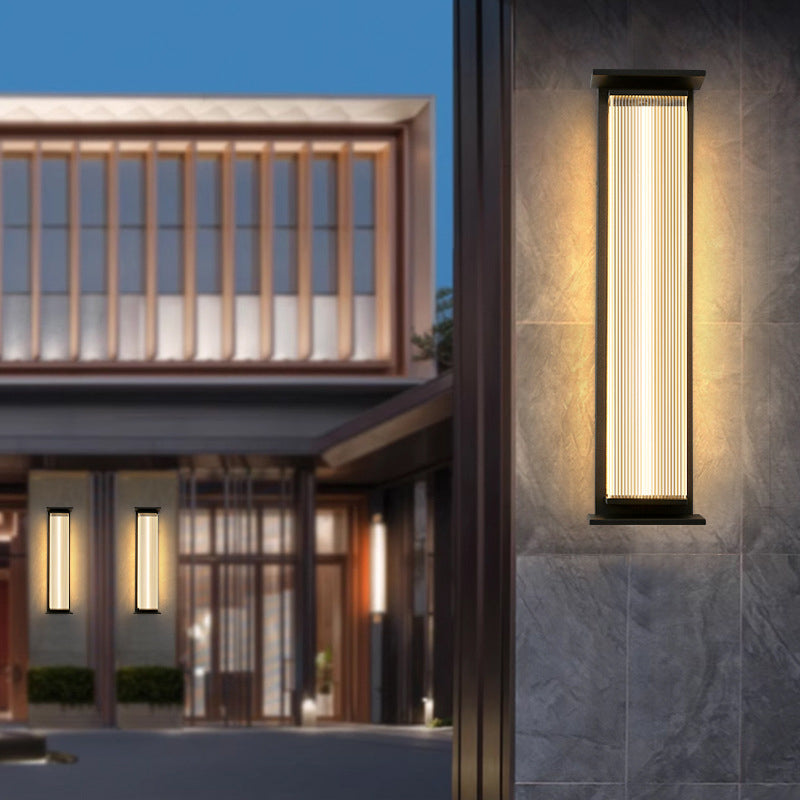 Wasserdichte, rechteckige LED-Wandleuchte aus Edelstahl und Acryl für die Terrasse