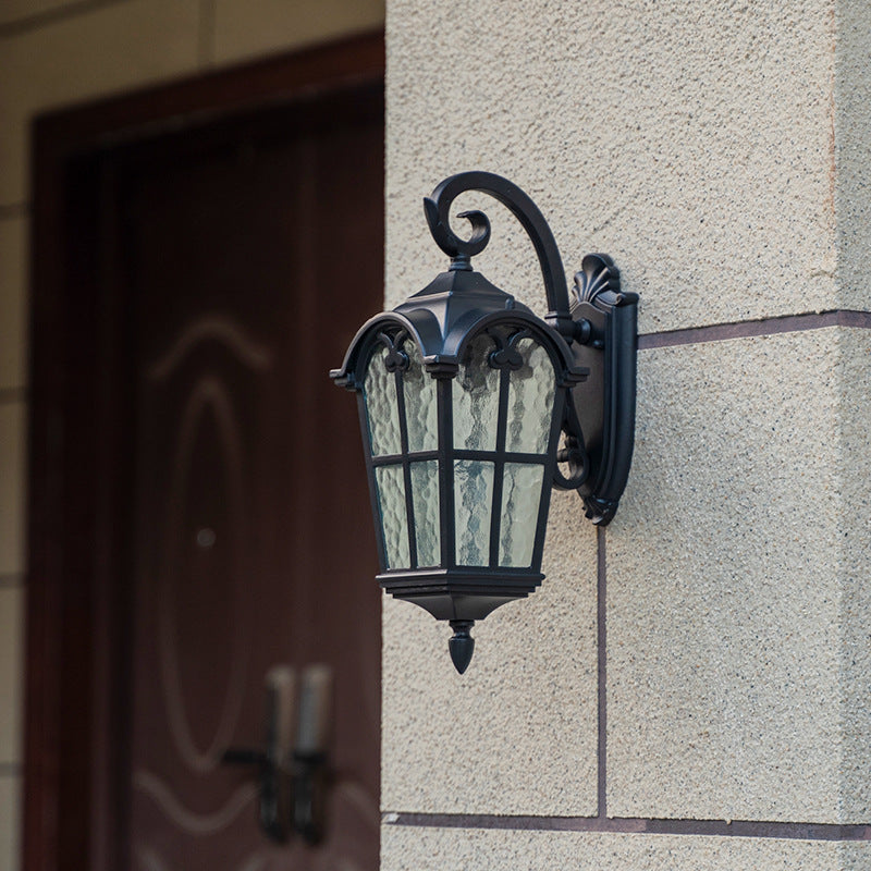 Traditionelle europäische quadratische Fensterform Aluminium Glas 1-Licht Wand sconce Lampe für Außenpatio | Brehn