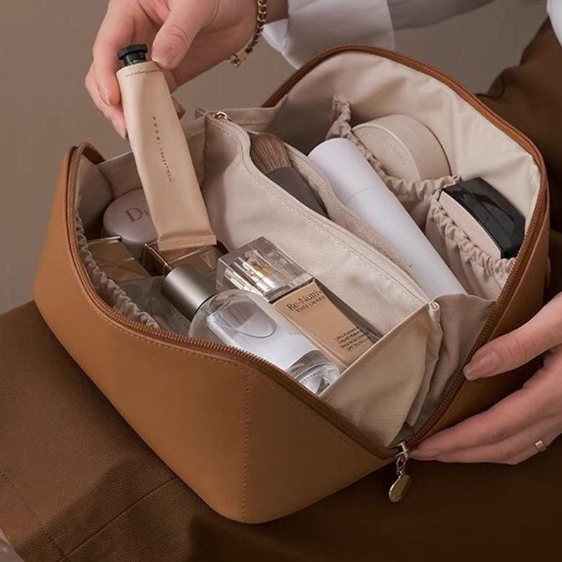 Brehn | Tragbare Reisekosmetiktasche aus Leder
