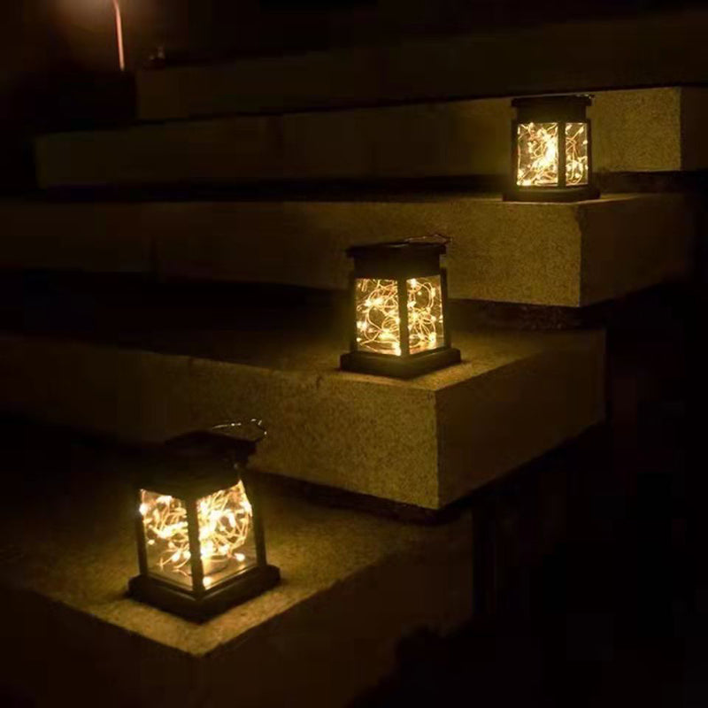 Moderne Minimalistische Solar Rechteckige Eisen Glas LED Außenleuchte Für Garten | Brehn