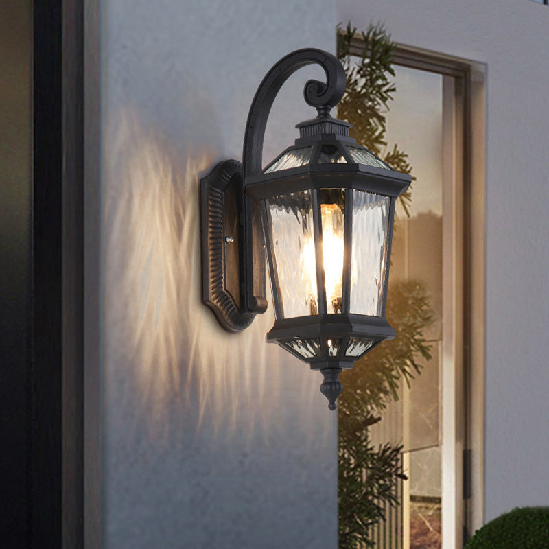 Traditionelle europäische wasserdichte Aluminium-Glas-Oktagon-Zylinder 1-Licht-Wandlampe für den Garten | Brehn