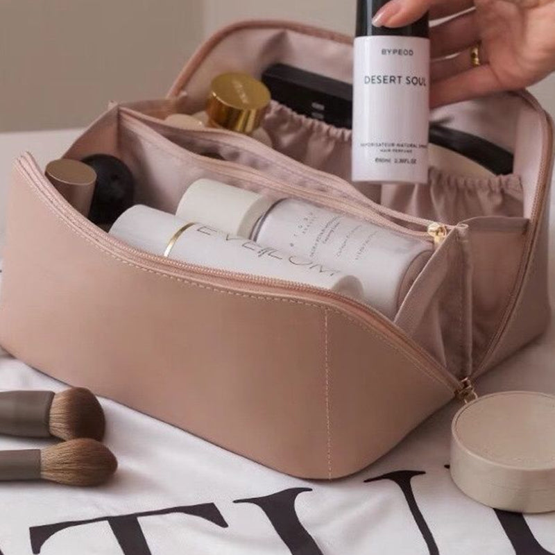 Tragbare Reisekosmetiktasche aus Leder | Brehn