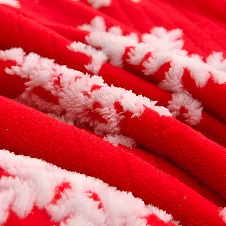 Weiche Fleece-Decke mit Schneeflockenmuster – Kuschelig & wärmend | Ideal für Sofa und Bett | Brehn