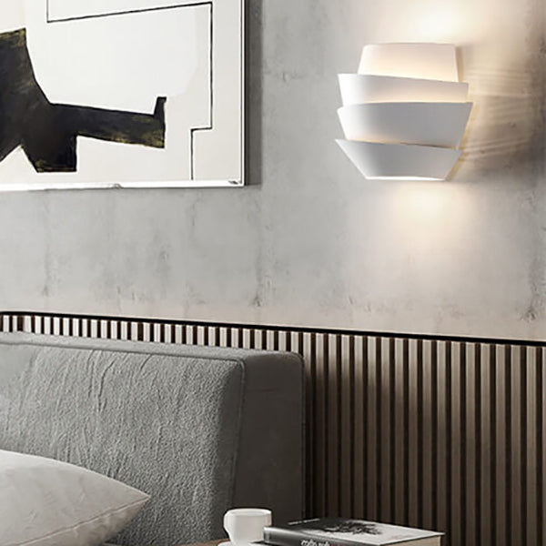 Skandinavische Wandlampe mit dualen Lichtpunkten - NordGlow | Brehn