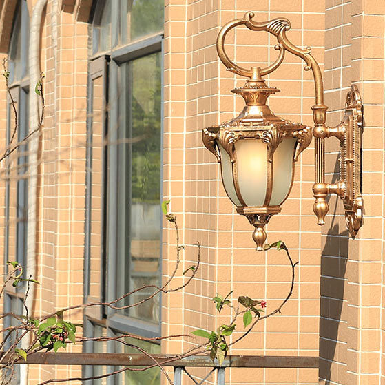 Europäische Retro Aluminium Glas geschnitzte Laterne 1-Licht Außen wasserdichte Wand Sconce Lampe | Brehn