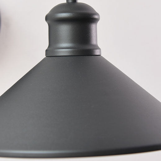 Moderner minimalistischer Kegel-Eisen 1-Lampe Wandleuchte für Außenpatio | Brehn