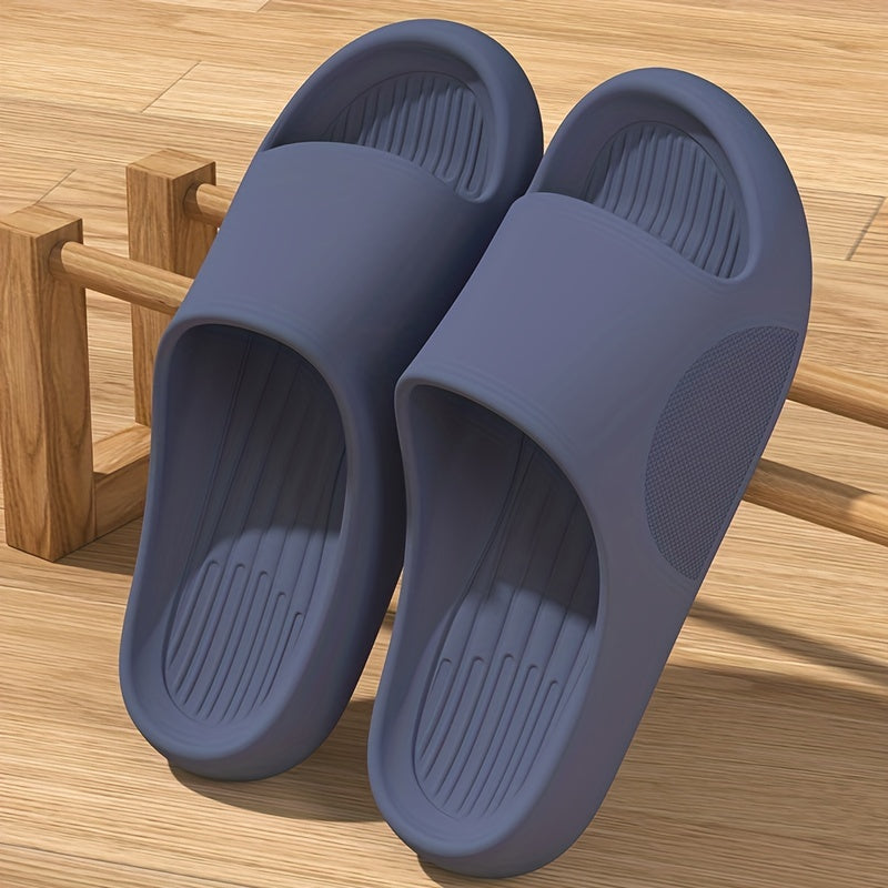 Schwarze Komfort-Slipper