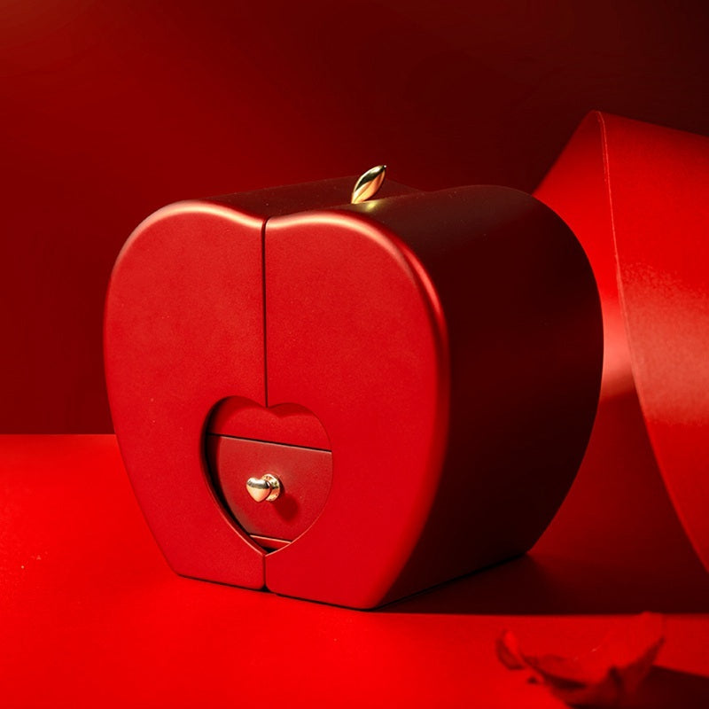 Rote Apfel Schmuckbox mit ewiger Rose und Halskette | Brehn