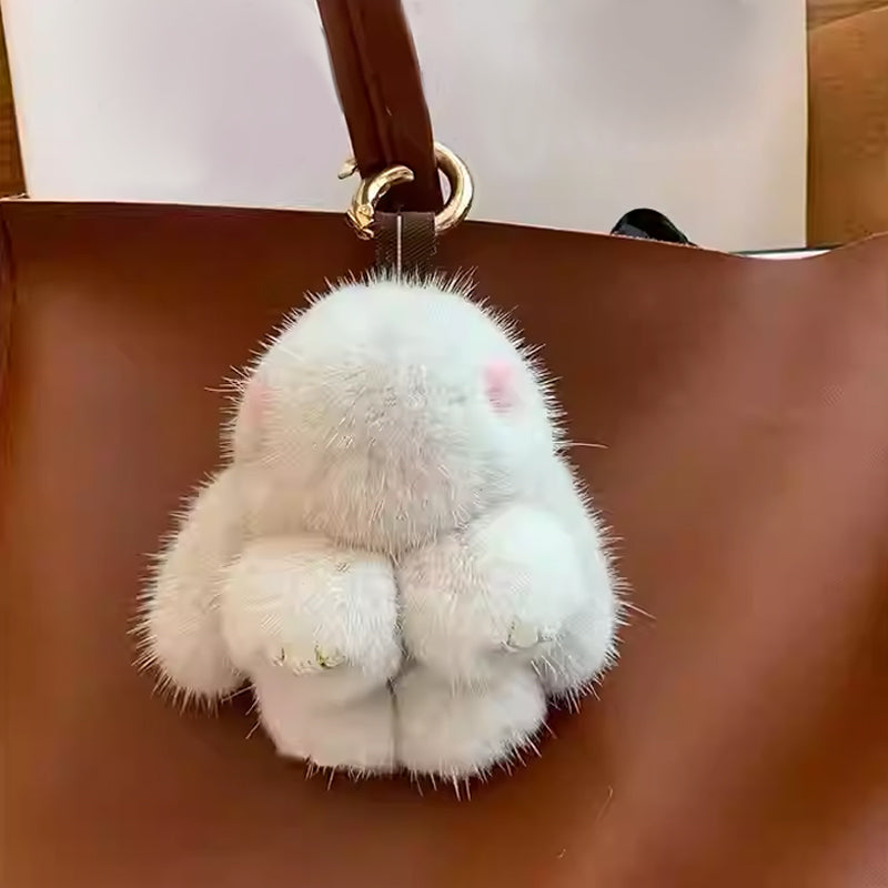 Handgefertigte Schlüsselanhänger mit weichem Hasen-Pompon (Box-Edition)