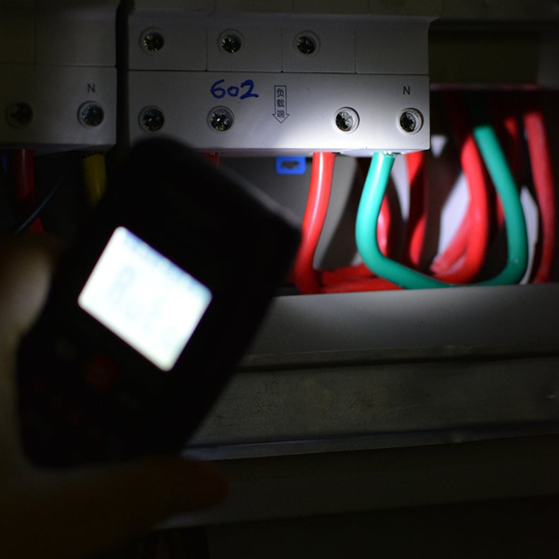 Verbessertes EBTN LCD-Multimeter Einfaches Ablesen und Messen | Brehn