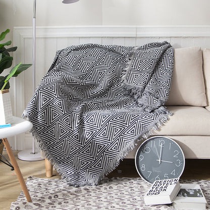 Geometric Fransen Wurfdecke