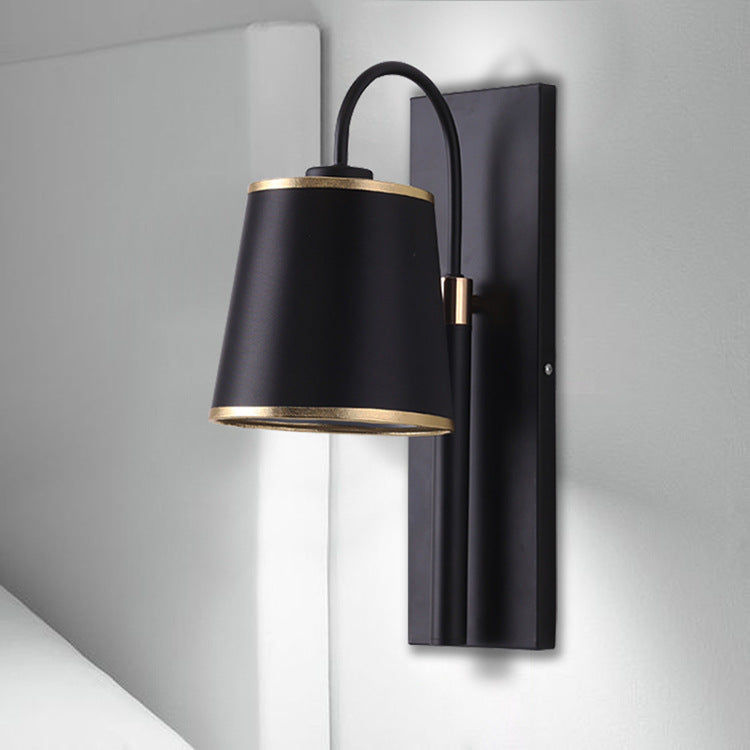 Moderne Wandleuchte