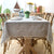 Elegante gewebte Tischdecke mit Quastenbesatz