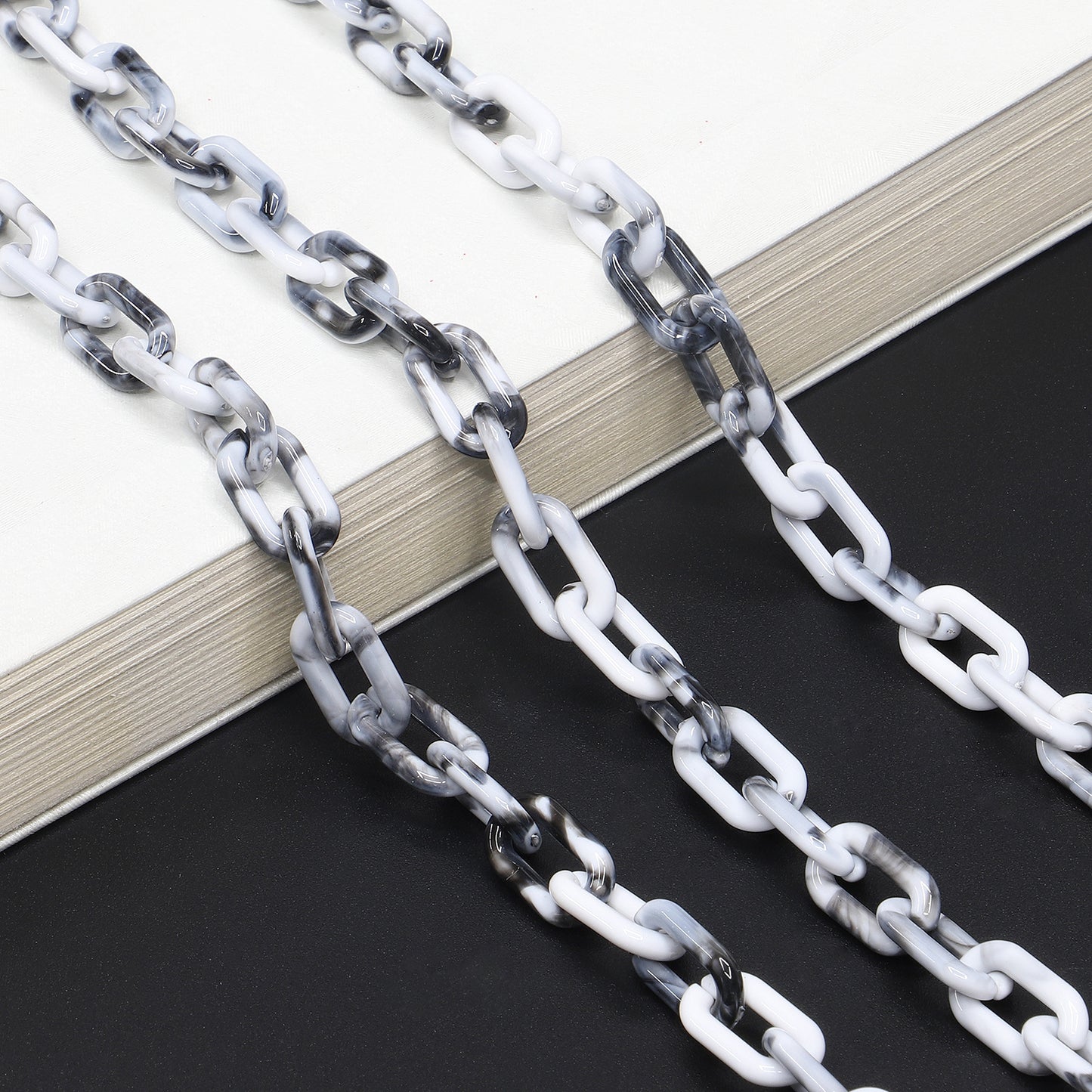 Chunky Harz Brillen Kette Brehn