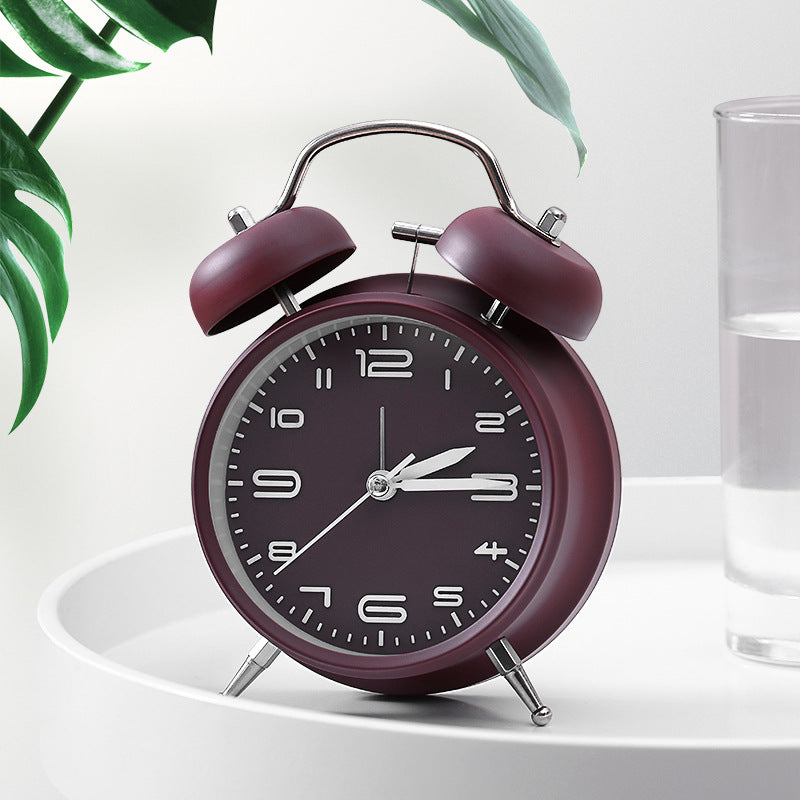 Klassischer Alarmwecker mit Modernen Akzenten Brehn